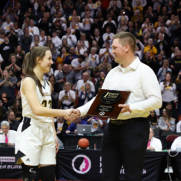 Ben Kern of Iowa State Bank presents the Class 1A IBA Student Athlete Achievement Award